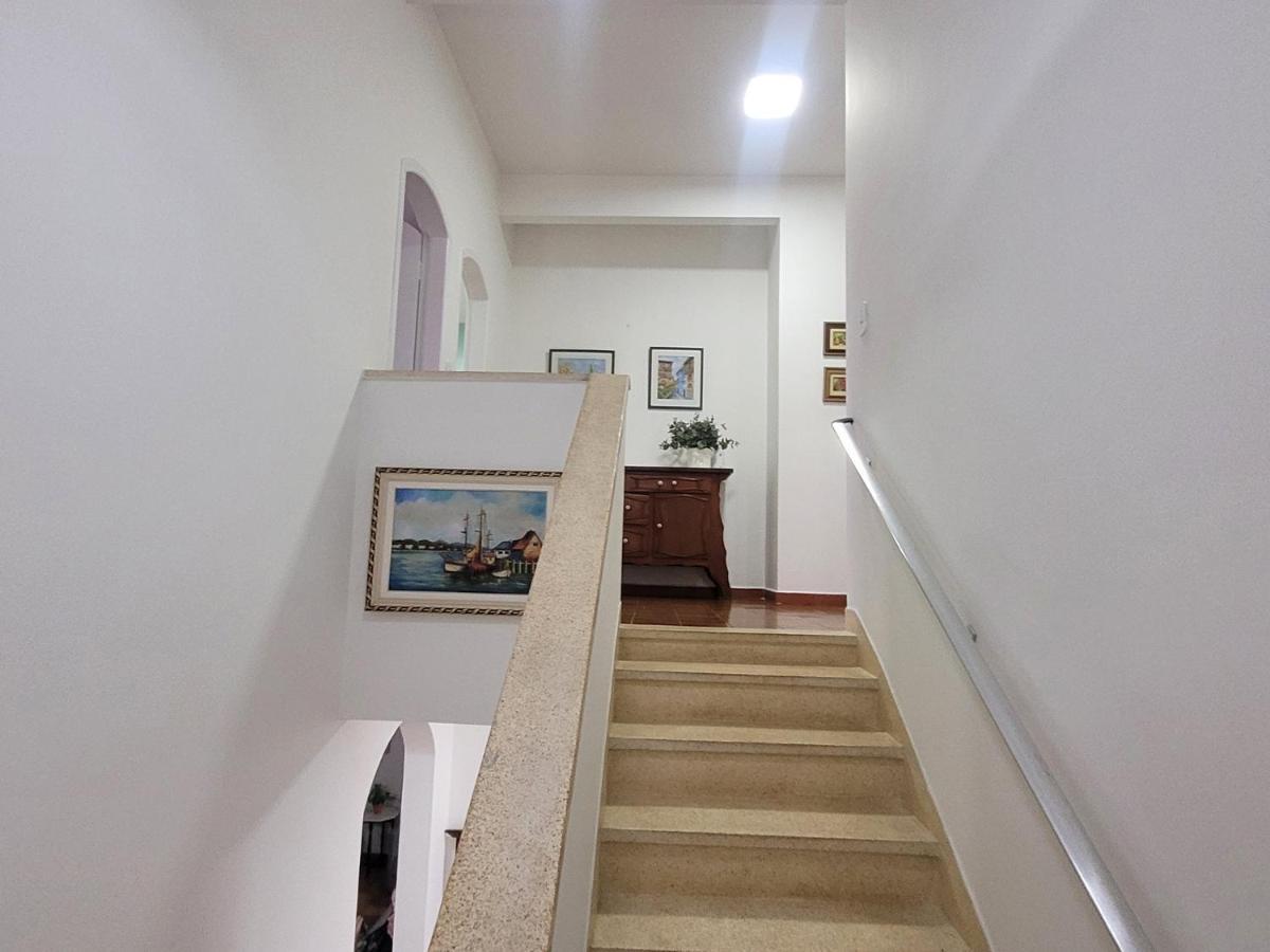 Casa C Churrasq E Wifi, Frente Ao Mar Бертиога Экстерьер фото